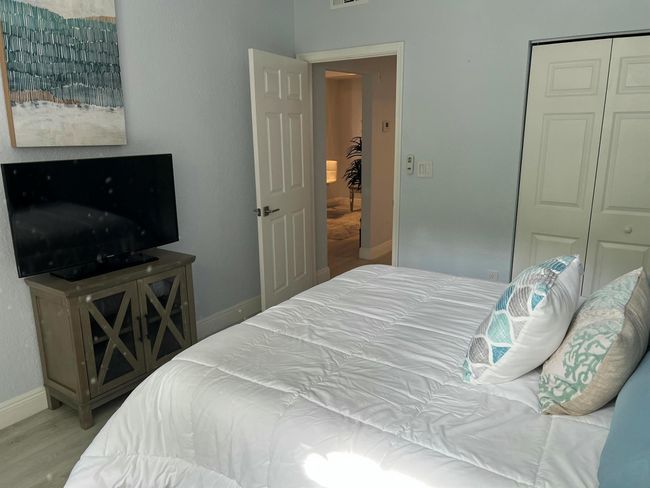 APT-112 - 1805 N Flagler Dr, Condo with 2 bedrooms, 2 bathrooms and null parking in West Palm Beach FL | Image 15