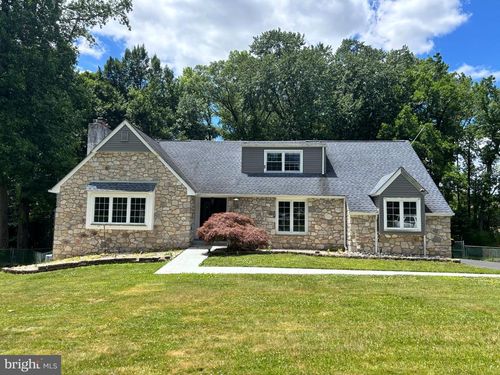 4400 E Yates Rd, BENSALEM, PA, 19020-4947 | Card Image