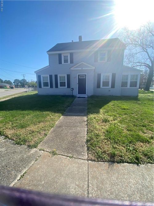 25 Alden Ave, Portsmouth, VA, 23702-2241 | Card Image