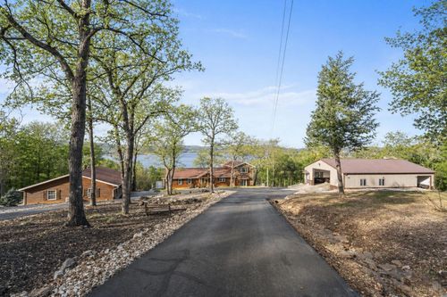 213 Hydes Hollow Ln, Lampe, MO, 65681-8109 | Card Image