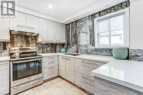 36-2605 Woodchester Drive, Mississauga (Sheridan), ON, L5K2E3 | Card Image