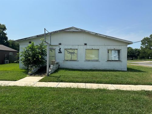 417 Cherokee St, Wagoner, OK, 74467-4607 | Card Image