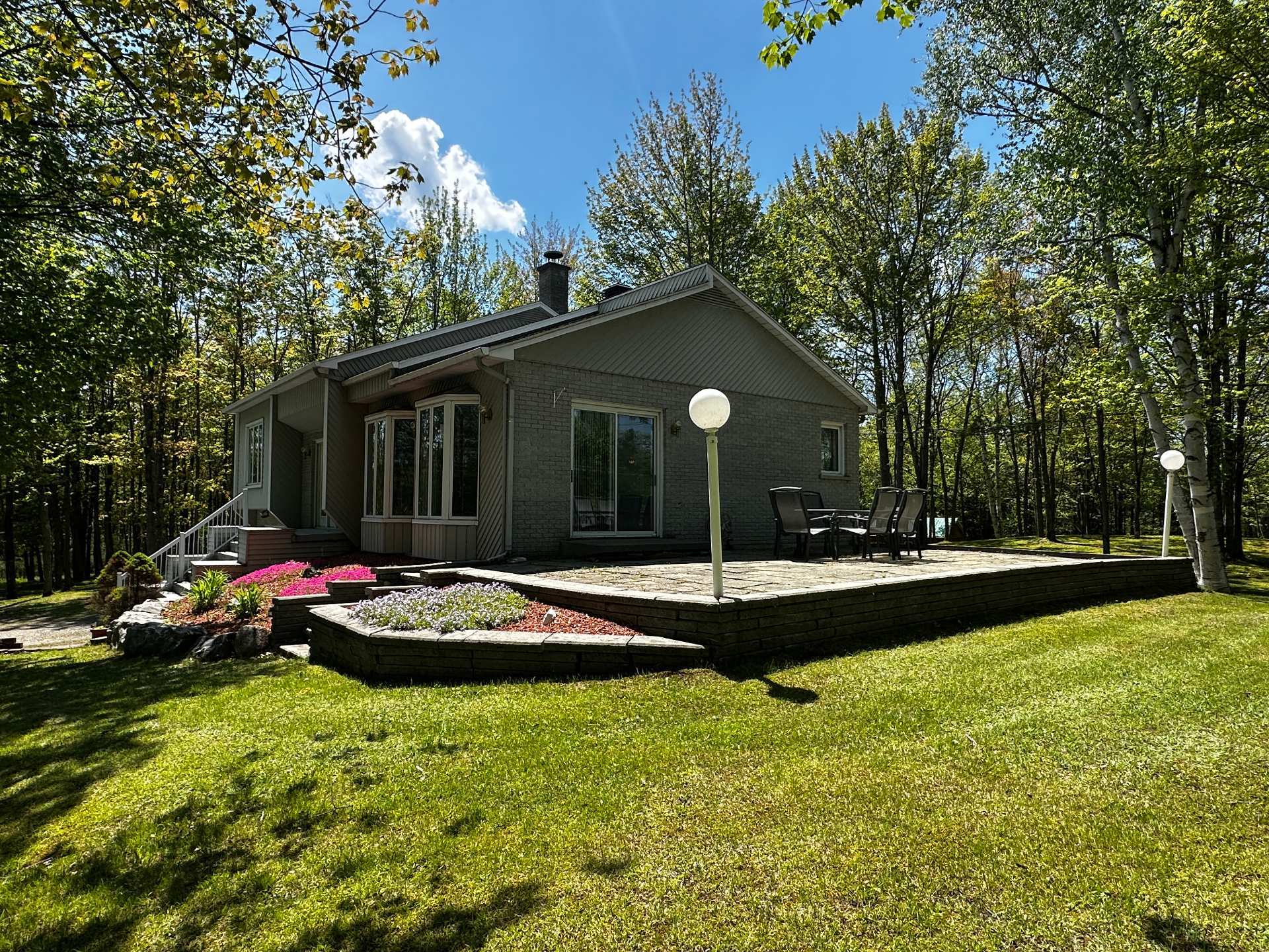 Residential in Sherbrooke (Brompton/Rock Forest/Saint-Élie/Deauvi 4