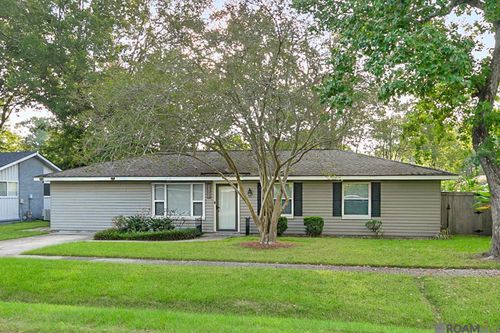 1922 Mullen Dr, Baton Rouge, LA, 70810-3380 | Card Image