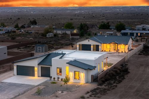 609 2nd St Ne, Rio Rancho, NM, 87124-1889 | Card Image