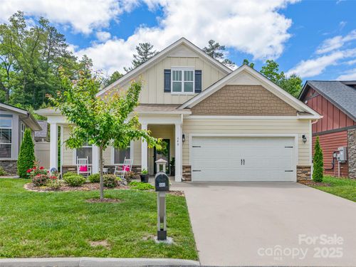 640 Summerfield Pl, Flat Rock, NC, 28731-0840 | Card Image