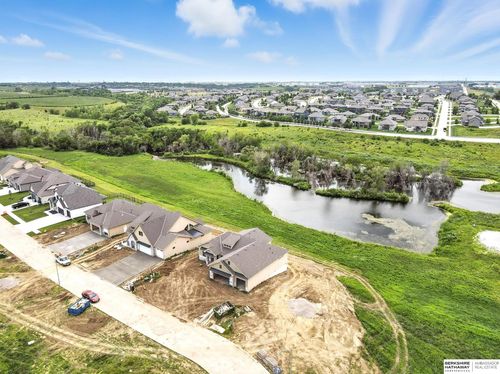 9956 S 118th St, Papillion, NE, 68046-5050 | Card Image