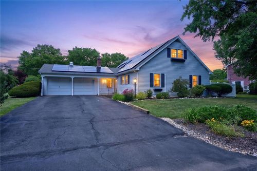 1319 Warba Dr, ALLENTOWN, PA, 18104-9215 | Card Image