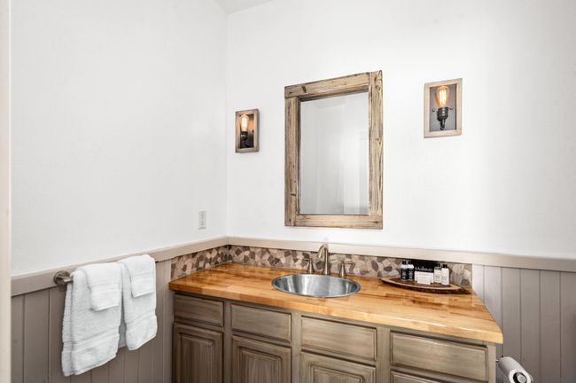 3-307A - 1412 Burlington Road, Condo with 3 bedrooms, 3 bathrooms and null parking in Two Harbors MN | Image 16