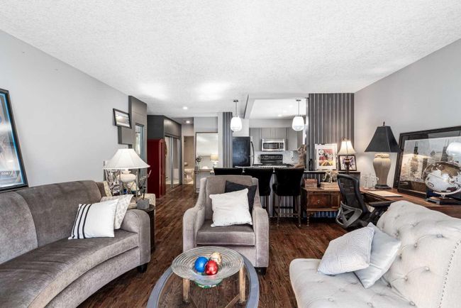 202 - 912 19 Avenue Sw, Home with 1 bedrooms, 1 bathrooms and null parking in Calgary AB | Image 2