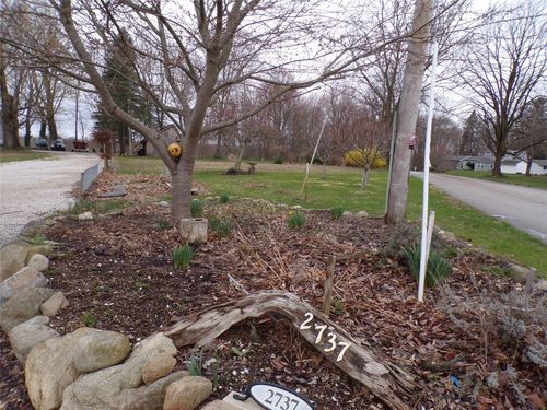 2737 Lake St, Lake City, PA, 16423-1330 | Card Image