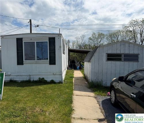 19 Roth Ave, Mertztown, PA, 19539-8842 | Card Image