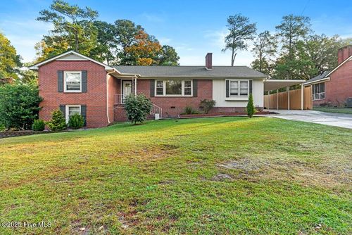 121 Woodland Rd, Rockingham, NC, 28379-2552 | Card Image