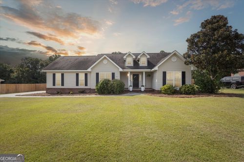 610 Waverly Ln, Statesboro, GA, 30458-2579 | Card Image