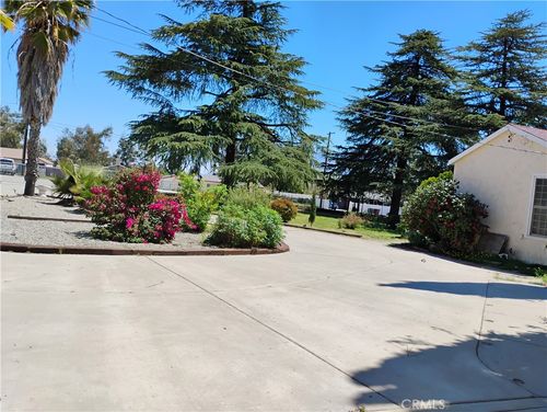 271 Park Ave, Banning, CA, 92220 | Card Image