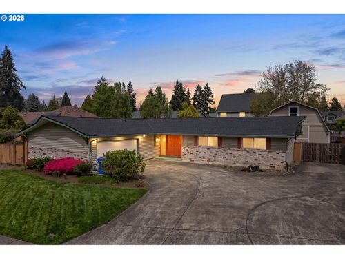6335 Se Molt St, Milwaukie, OR, 97267-3220 | Card Image