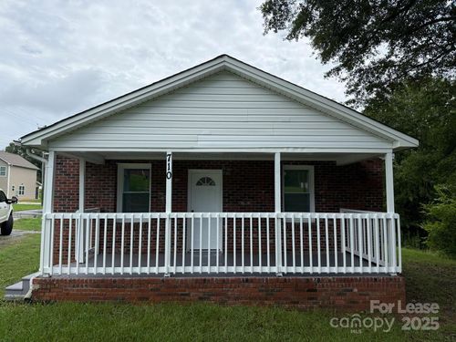 710 Oliver Street, Gastonia, NC, 28052 | Card Image