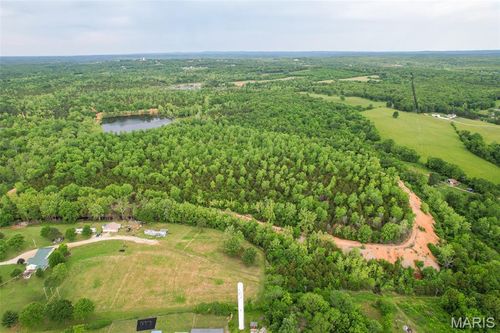 000 Warden Lake Dr, Mineral Point, MO, 63660 | Card Image