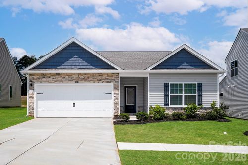 6721 Fairford Dr, Charlotte, NC, 28215 | Card Image