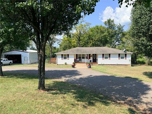 603 Spring St, Plainview, AR, 72857-8501 | Card Image