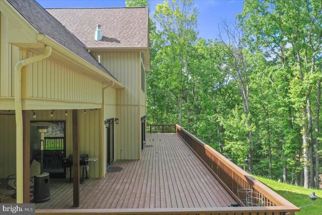 2968 Cheyennes Trl, House other with 3 bedrooms, 4 bathrooms and null parking in GERRARDSTOWN WV | Image 52