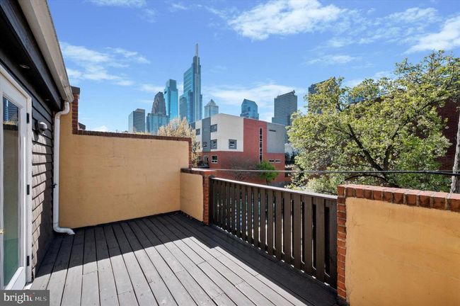2203 Race St, Townhouse with 3 bedrooms, 3 bathrooms and null parking in PHILADELPHIA PA | Image 36