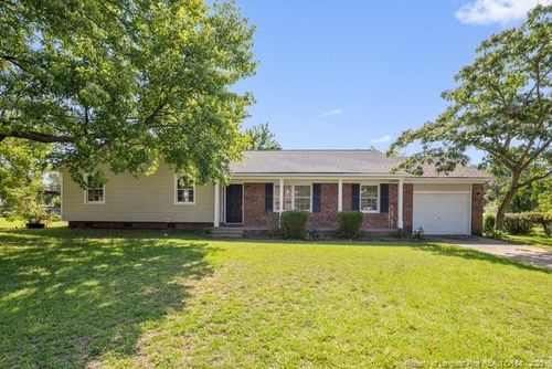 1067 Pleasant Oak Dr, Fayetteville, NC, 28314-5929 | Card Image