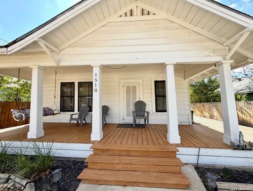 1518 W Craig Pl, San Antonio, TX, 78201-5427 | Card Image