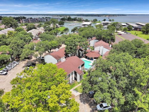 apt-202b-12100 Melville Dr, Montgomery, TX, 77356-5401 | Card Image