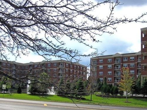 108-1 Itasca Pl, Itasca, IL, 60143 | Card Image