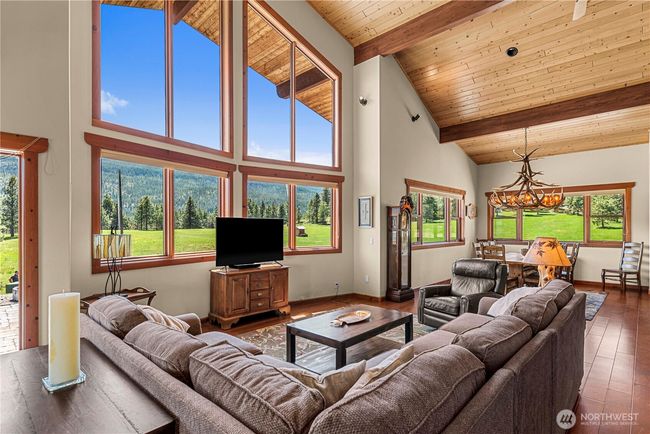 6720 Stemilt Loop Rd, House other with 3 bedrooms, 3 bathrooms and 4 parking in Wenatchee WA | Image 13