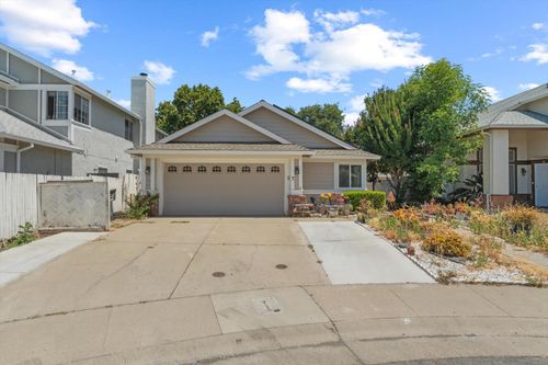 7 Windbrook Ct, Sacramento, CA, 95823-6942 | Card Image