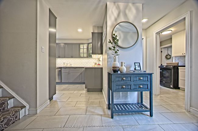 26 Scribner Crt, House other with 4 bedrooms, 3 bathrooms and 4 parking in Brampton ON | Image 13