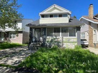 8853 Manor Street, Home with 0 bedrooms, 2 bathrooms and null parking in Detroit MI | Image 1