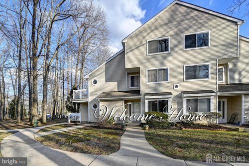 7 Sweetgum Ln, Monmouth Junction, NJ, 08852-2011 | Card Image