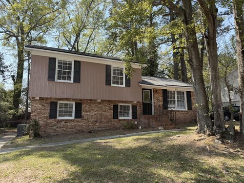 7635 Hillandale Rd, North Charleston, SC, 29420-8709 | Card Image