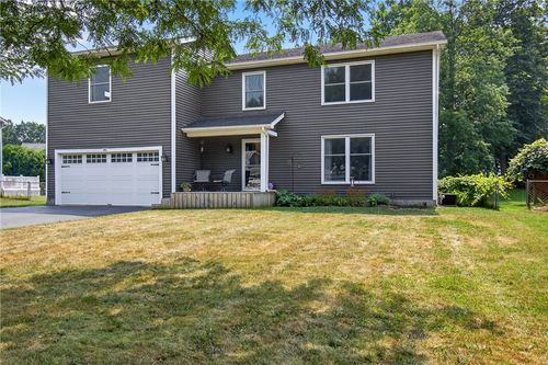 43 Dolman Dr, Gates, NY, 14624-2956 | Card Image