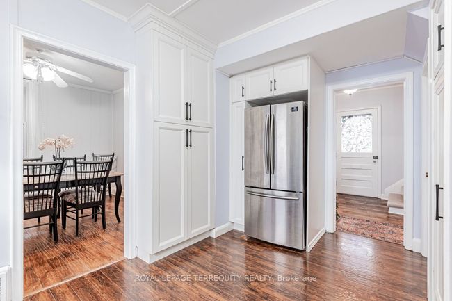 58 Main St N, House attached with 3 bedrooms, 1 bathrooms and 2 parking in Newmarket ON | Image 15