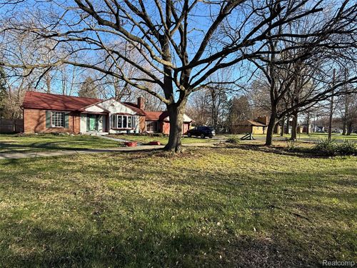 25310 Lyndon, Redford, MI, 48239-3337 | Card Image