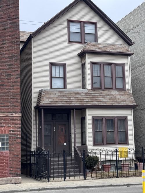 2-2454 W Diversey Ave, Chicago, IL, 60647-1909 | Card Image