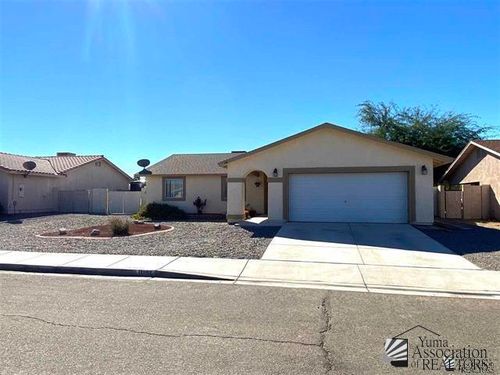 11281 E 27th St, Yuma, AZ, 85367-8912 | Card Image