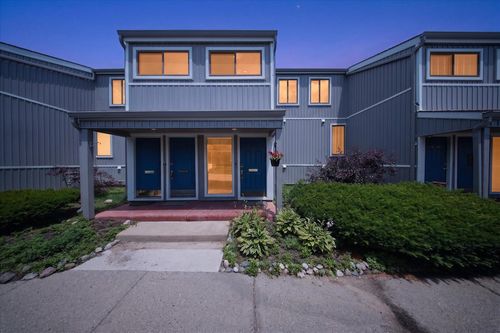 9579 Harbour Cove Ct, Ypsilanti, MI, 48197-7006 | Card Image