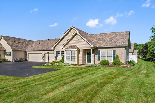 723 Spencer Woods Dr, Shaler, PA, 15116 | Card Image