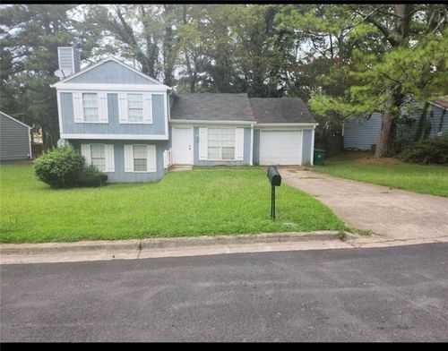4584 Garden Hills Dr, Stone Mountain, GA, 30083-4568 | Card Image