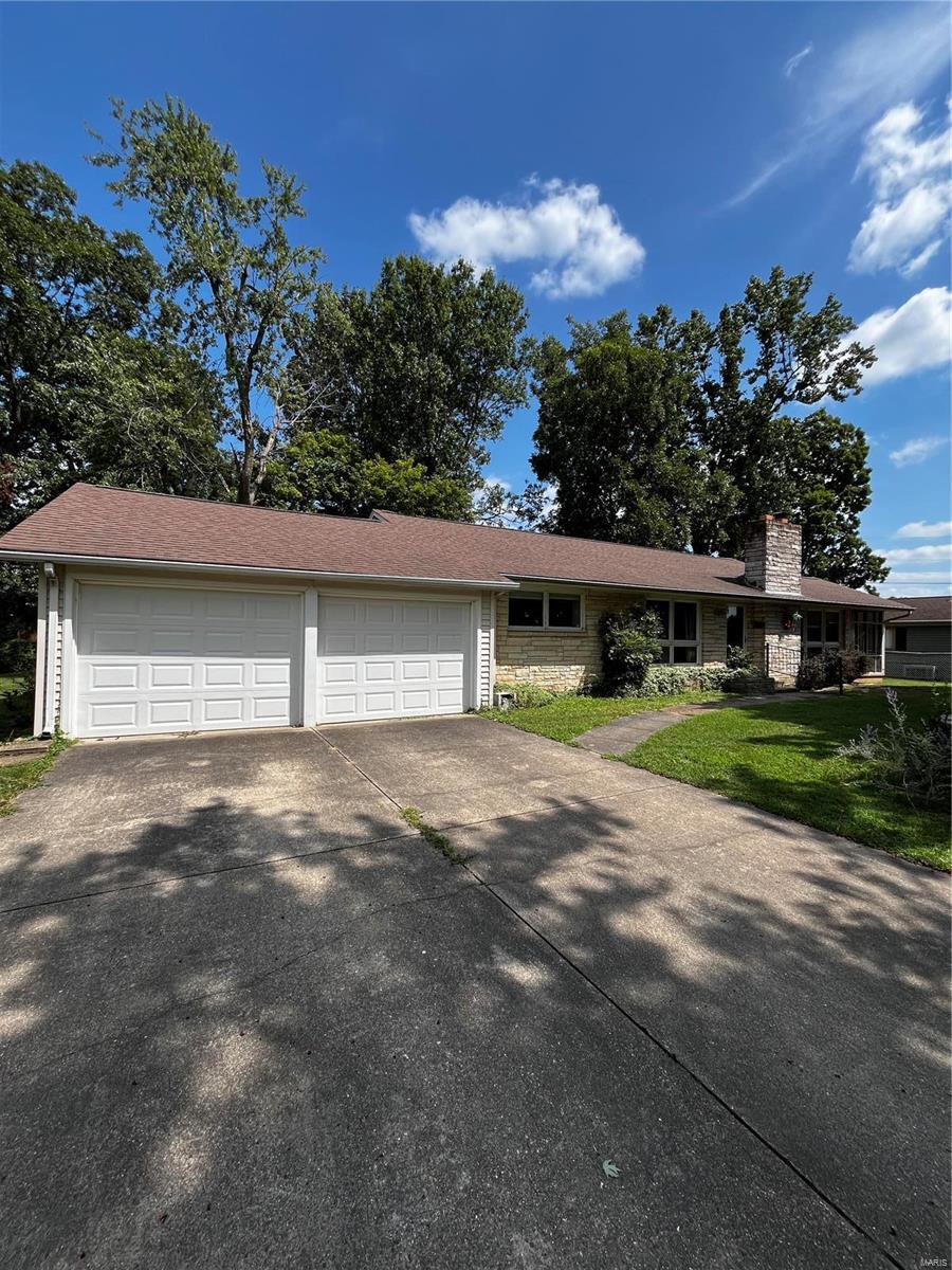 Jibben Dr, Dexter, MO 63841