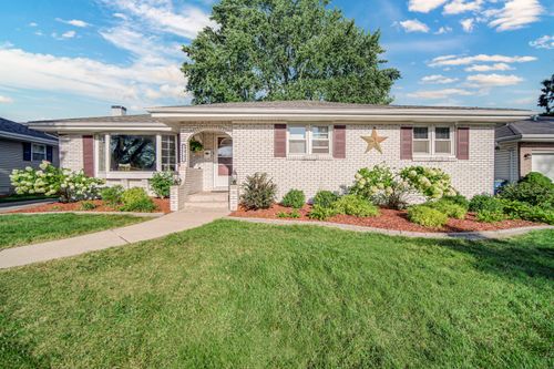 8945 Cottage Grove Ave, Highland, IN, 46322-1415 | Card Image