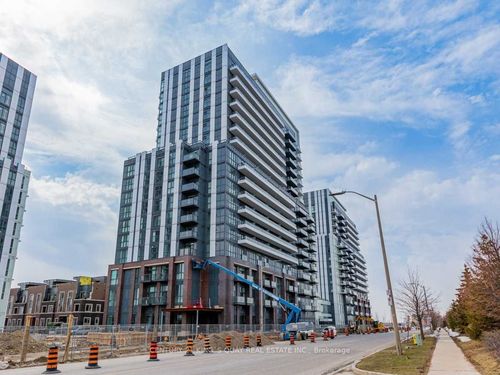 101-38 Honeycrisp Cres, Concord, ON, L4K0M8 | Card Image