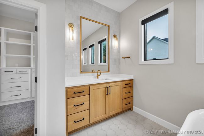 6364 N Bluesage Dr, House other with 5 bedrooms, 4 bathrooms and null parking in Owasso OK | Image 37