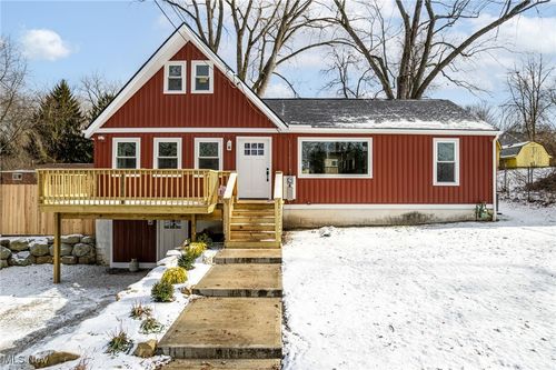 3101 Wagoner St, Coventry Township, OH, 44319-1661 | Card Image