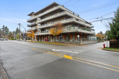 214-14022 N Bluff Rd, White Rock, BC, V4B0B7 | Card Image